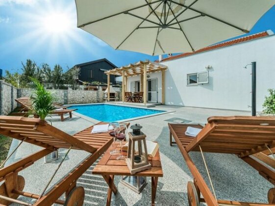 Villa ABI - Photo2