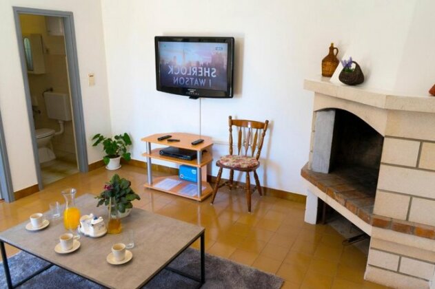 Tania Apartment - Photo2