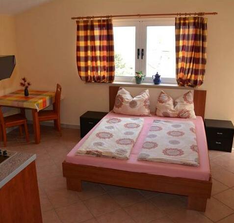 Ibolja Apartments - Photo3