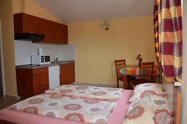 Ibolja Apartments - Photo4