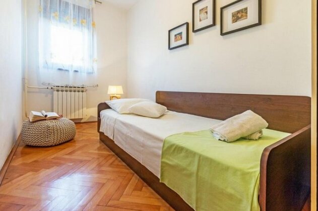Apartman Lory - Photo4