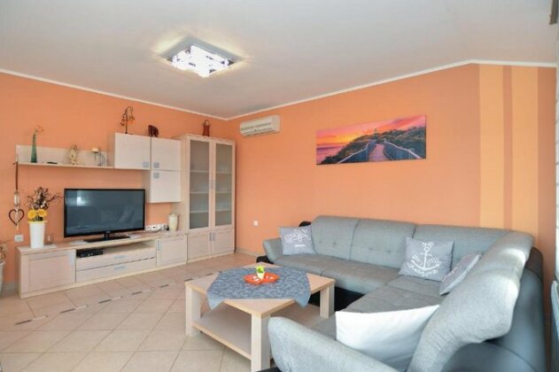 Apartment Anto 1772 - Photo2