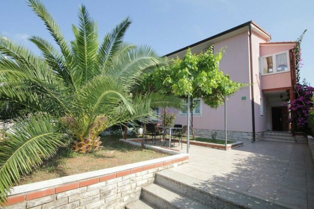 Apartment Korado - Photo3