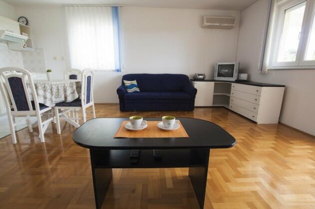 Apartment Mornar - Photo4