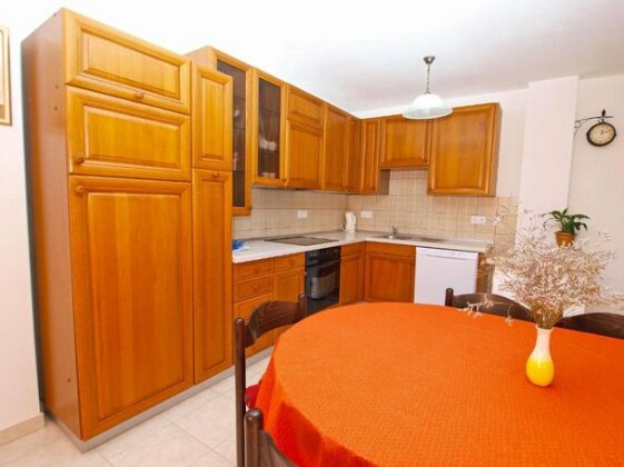 Apartment Vinkuran 1181 - Photo2