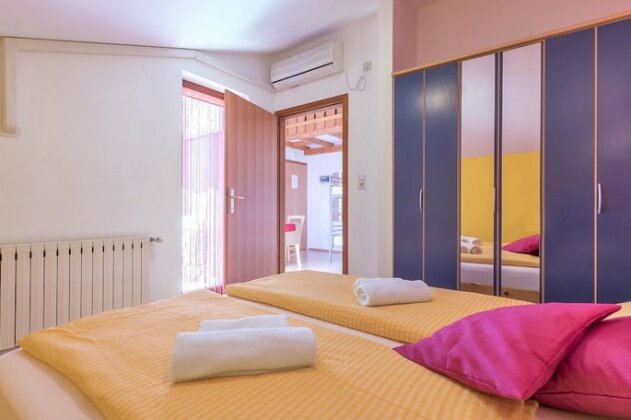 Apartments Antic - Photo3