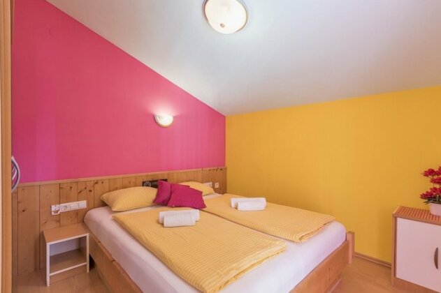 Apartments Antic - Photo5