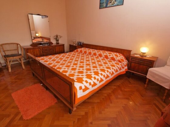 Apartments Karmen 1056 - Photo4