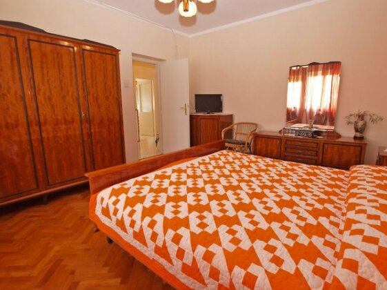 Apartments Karmen 1056 - Photo5