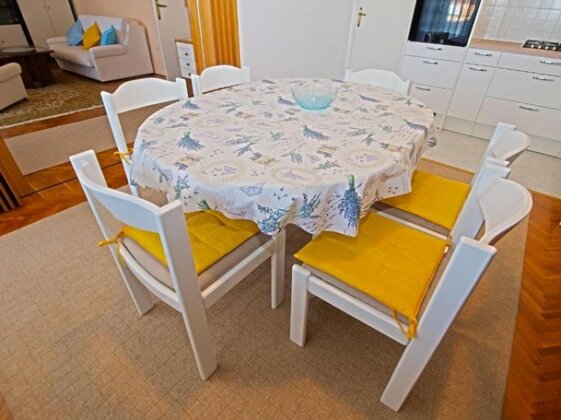 Apartments Marija 1327 - Photo2
