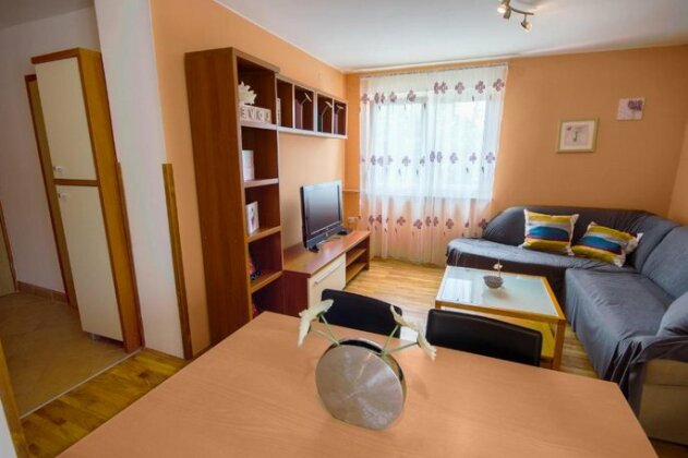 Centar apartment Koral - Photo2