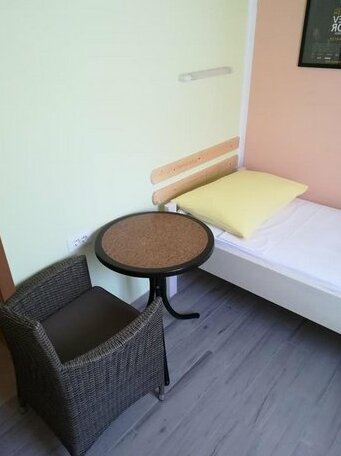Hostel Cinema House - Photo5