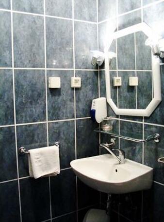 Hotel Aleksani - Photo2