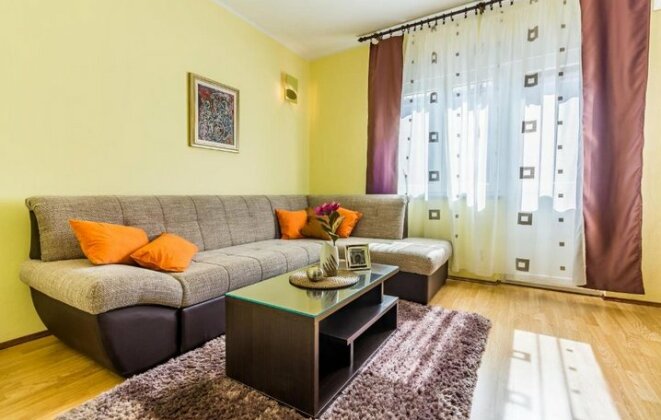 Pula Apartment - Photo4