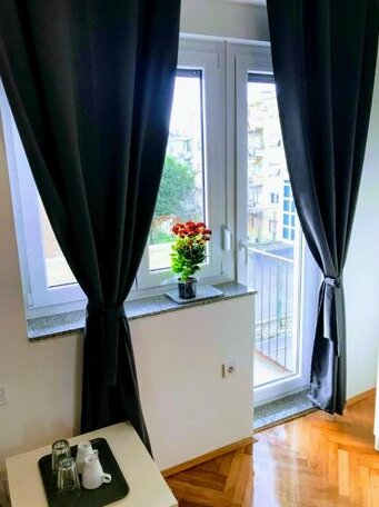 Pula Center Green Park Apartments and Rooms - Photo5