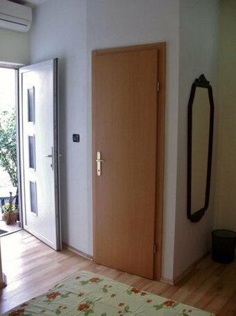 Room Ket - Photo2