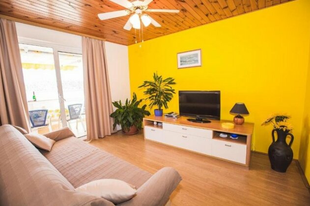 Apartment Dezeljin - Photo4
