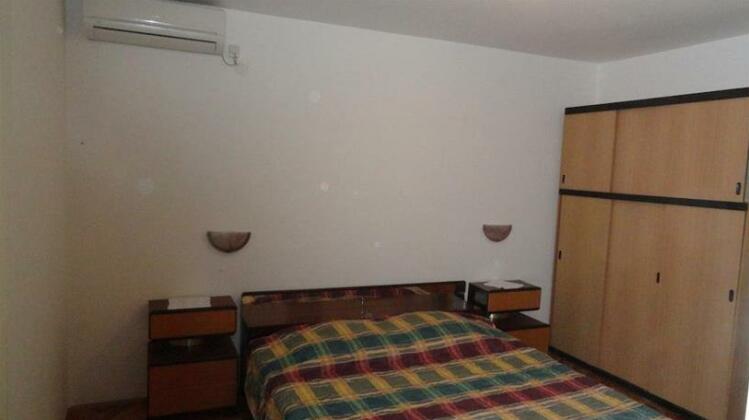 Apartments and Studios Vinko - Photo4