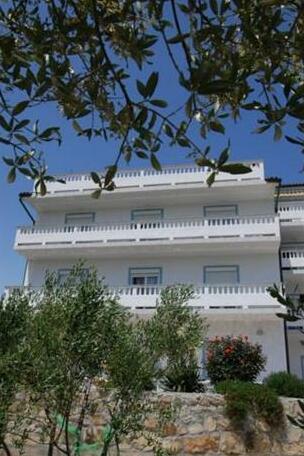 Apartments Ivana Rab - Photo3