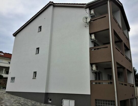 Apartments Orhideja Rab - Photo2