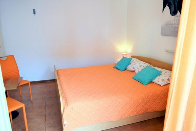 Guest House Vilma - Photo2