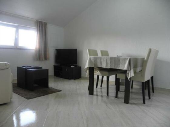 Holiday Home Sarah - Photo3