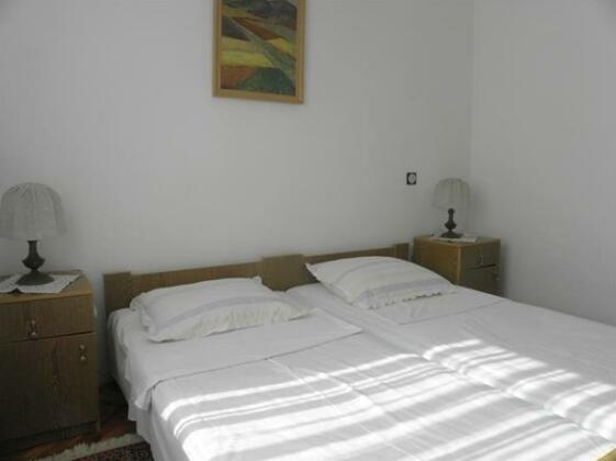 Holiday Home Vjeka - Photo4