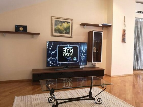 Luxury Apartments Mirna - Photo2