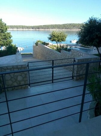 Villa Oleandri Rab - Photo4