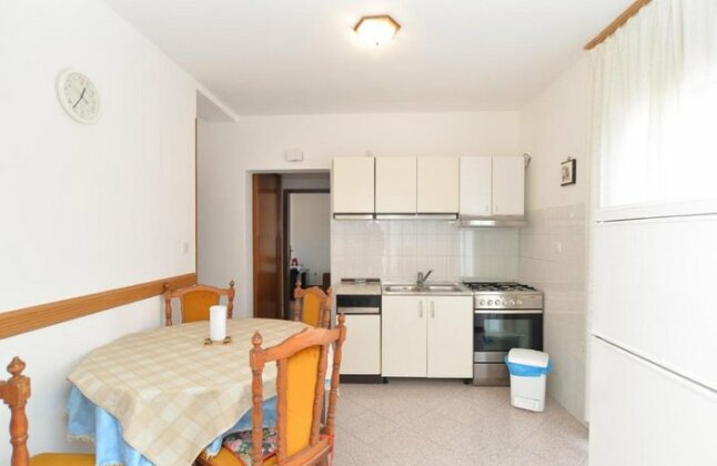 Apartments Rabac 828 - Photo2