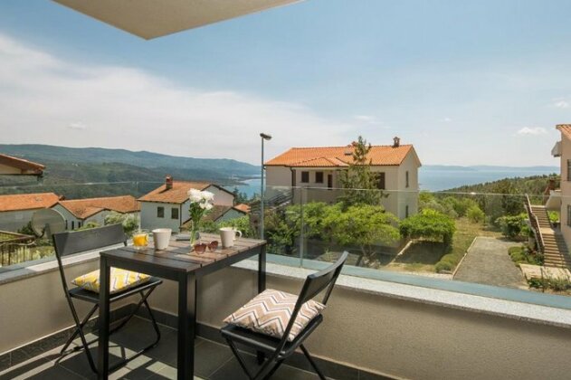 Lemechi Casa Girasole Apartments - Photo3