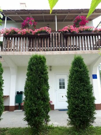 Apartman Leona Rakovica - Photo5