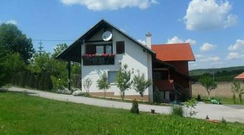 Apartments Marija Rakovica