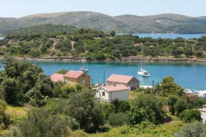 Holiday Home Lavanda Rava