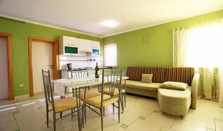 Holiday home Zdenka Razanac - Photo4