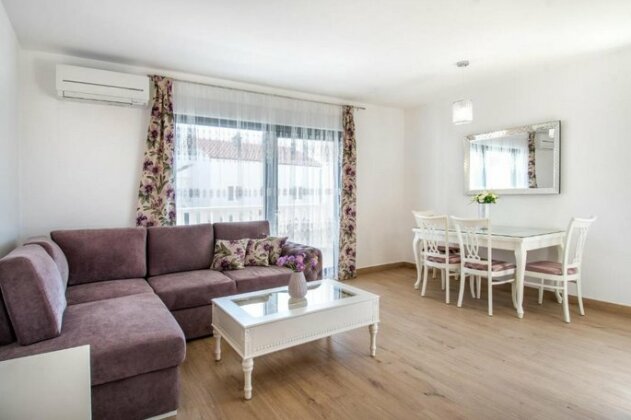 Luxury apartments Alkar with swimming pool - Photo5