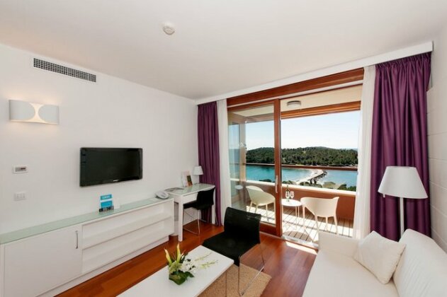 All Suite Island Hotel Istra - Photo4