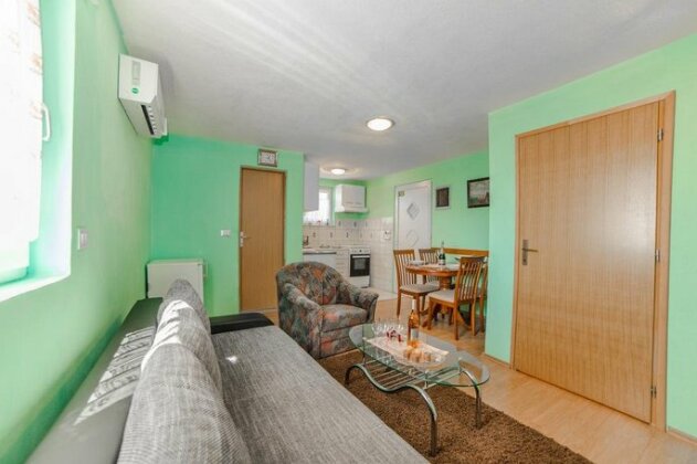 Apartments Sarizol 51 - Photo5
