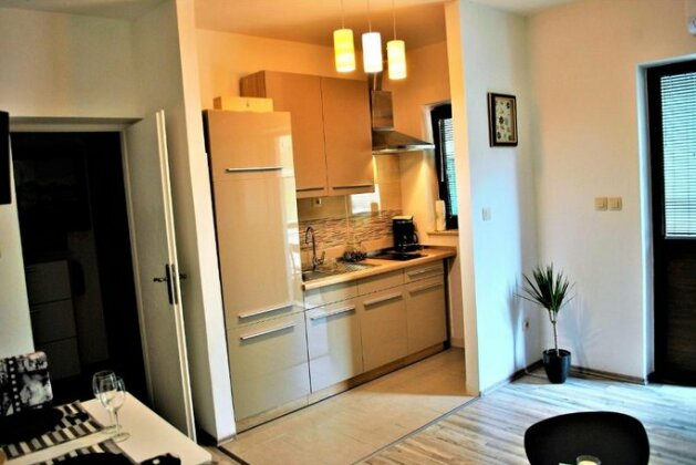 Felice Apartmant - Photo4