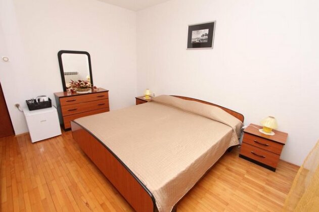 Rooms and Apartment Sanja - Photo5