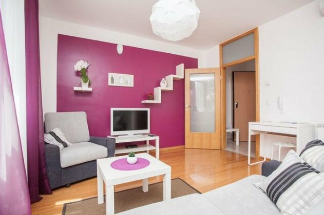 Studio Kuvi - Photo2