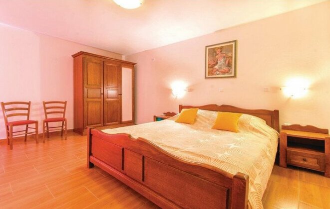 Holiday Home Victoria - Photo2