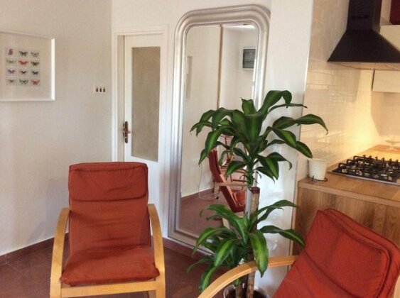Juli's Place - Photo2