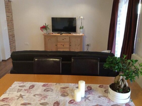 Juli's Place - Photo4
