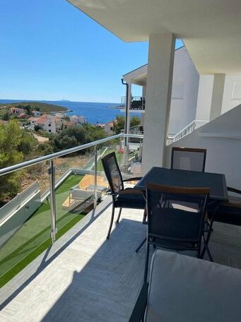 EllaVis Apartments - Photo4