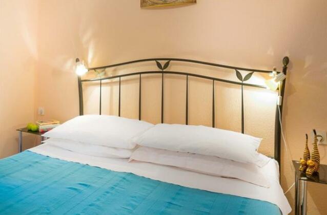 Silver Beach Apartments Vis - Photo4