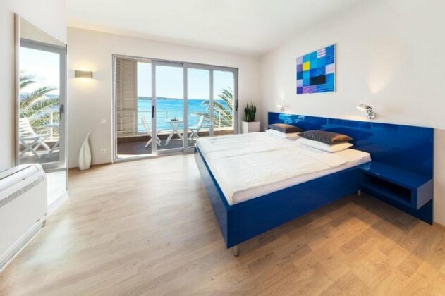 Villa Roca - Photo4