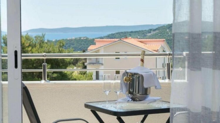 Apartments with a parking space Seget Vranjica Trogir - 12476 - Photo5