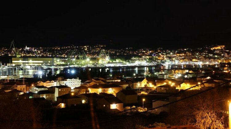 Rina Vacation home - Photo2