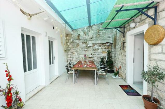 Villa Marini Dvori Seget Donji - Photo2